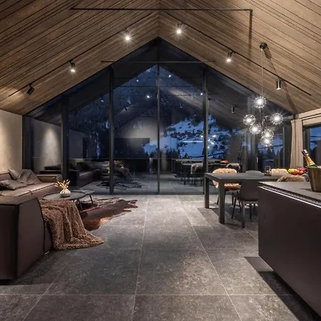 Incredible View With Heated Pool, Sauna And Terrace Villa *