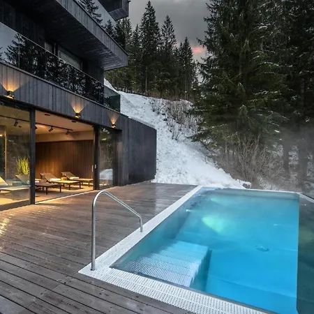 Incredible View With Heated Pool, Sauna And Terrace